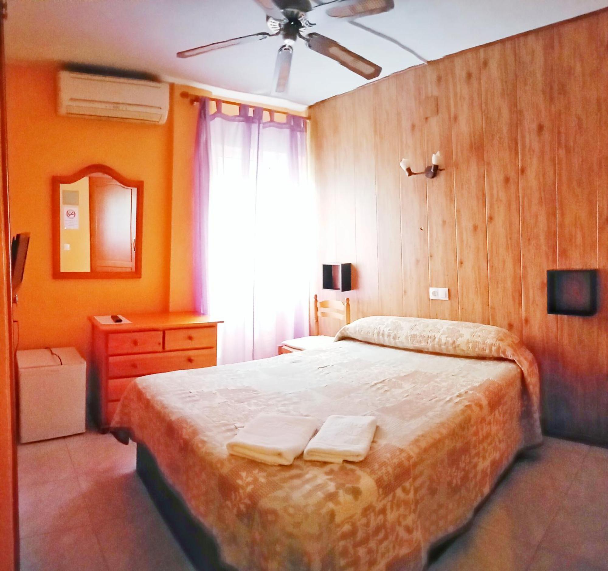 Hostal Cristina Denia Luaran gambar