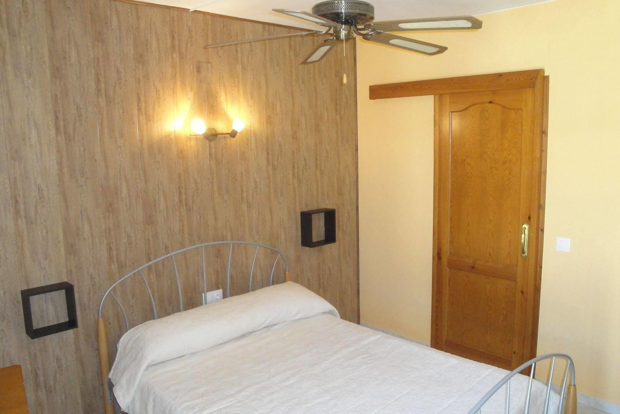 Hostal Cristina Denia Luaran gambar